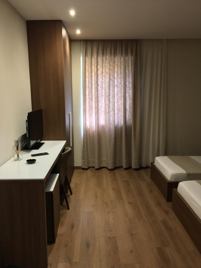 Soleo Hotel Tirana Extérieur photo